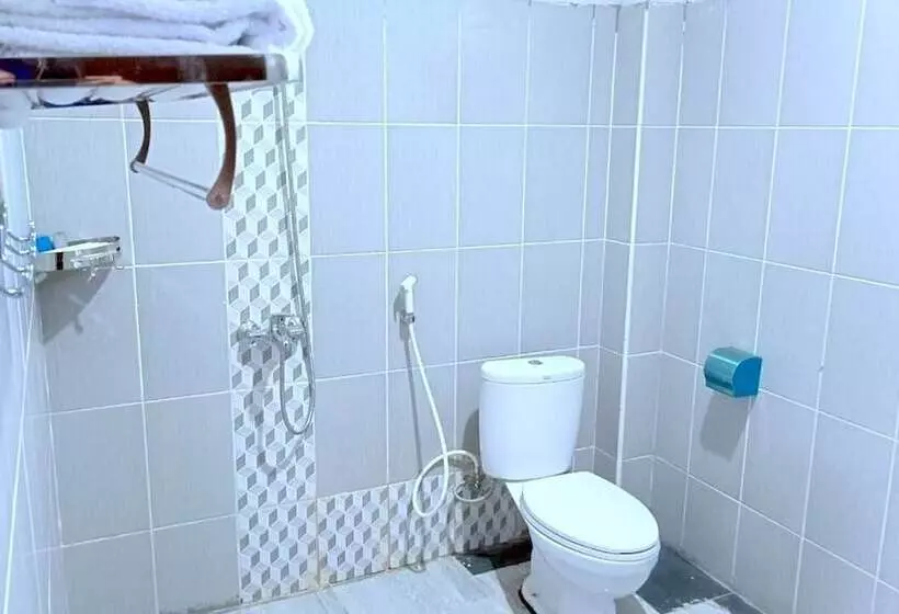 Hotelli Solok Premier