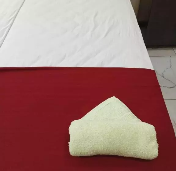 هتل Sri Padmanabha Tourist Home