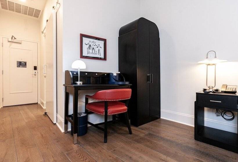 酒店 The Rubenstein