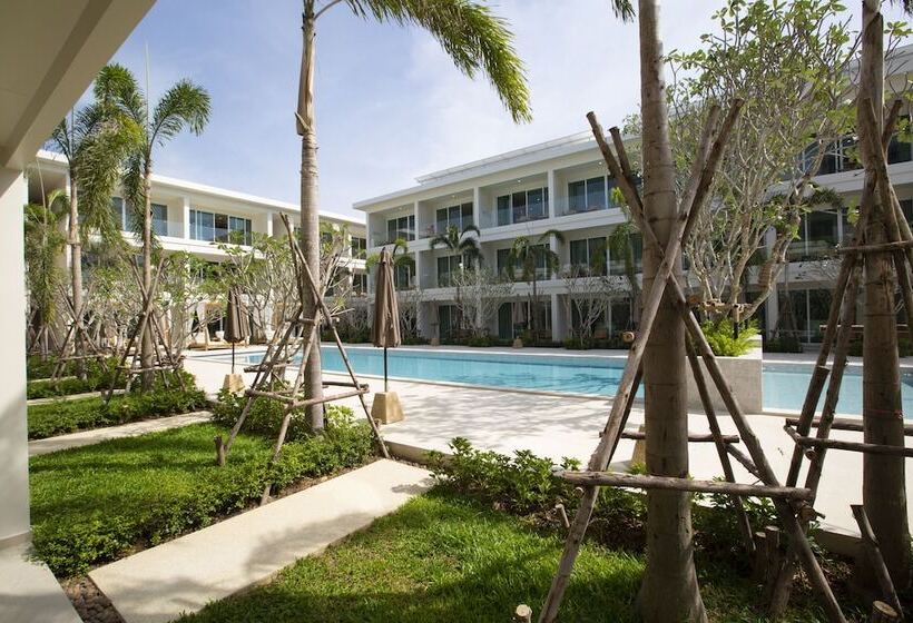 Niranapa Boutique Resort