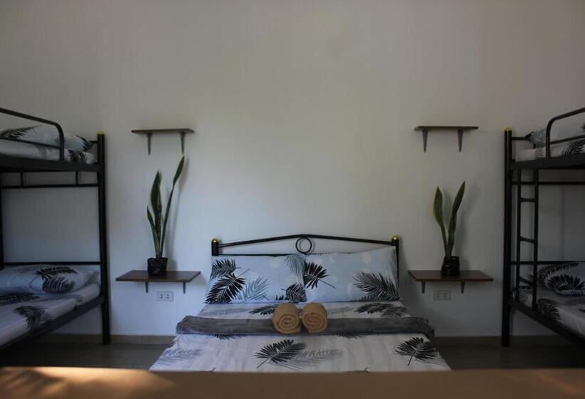 Пансион Kalipay Bungalows Alcoy