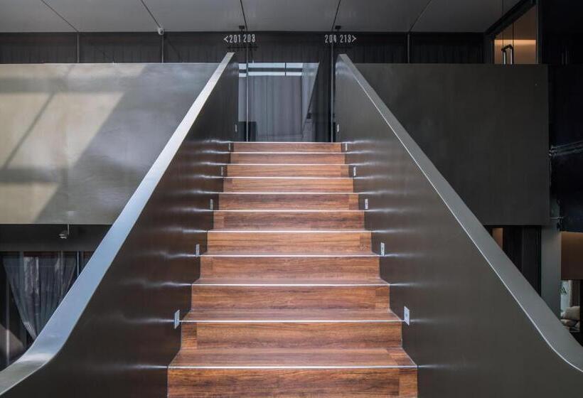 Wuyu Hotel Chongqing Zoo & Yangjiaping The Mixc Light Rail