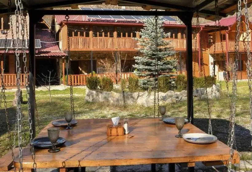 ユースホステル Haleb Hotel Complex