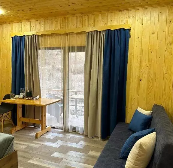 ユースホステル Haleb Hotel Complex