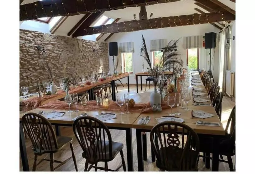 Retkeilymaja Self Check In Rooms At The Three Horseshoes Inn