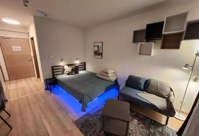 Apartman 18