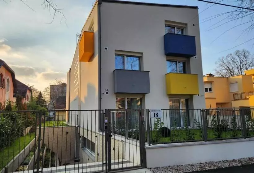 Apartman 18