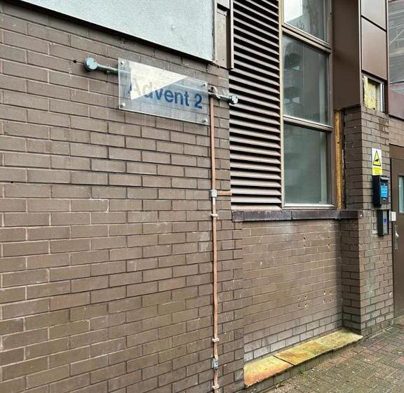 تختخواب و صبحانه 2 And 3 Advent Way