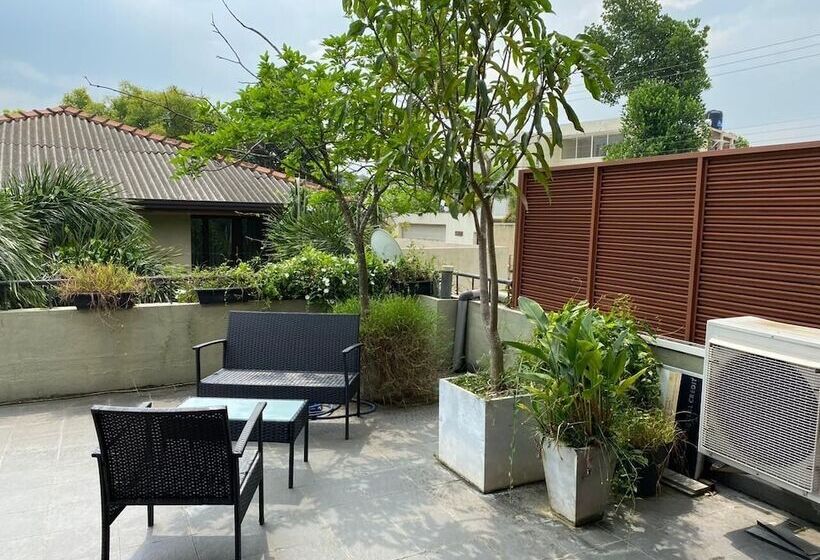 민박 Cozy Luxury Room With Beautiful Views