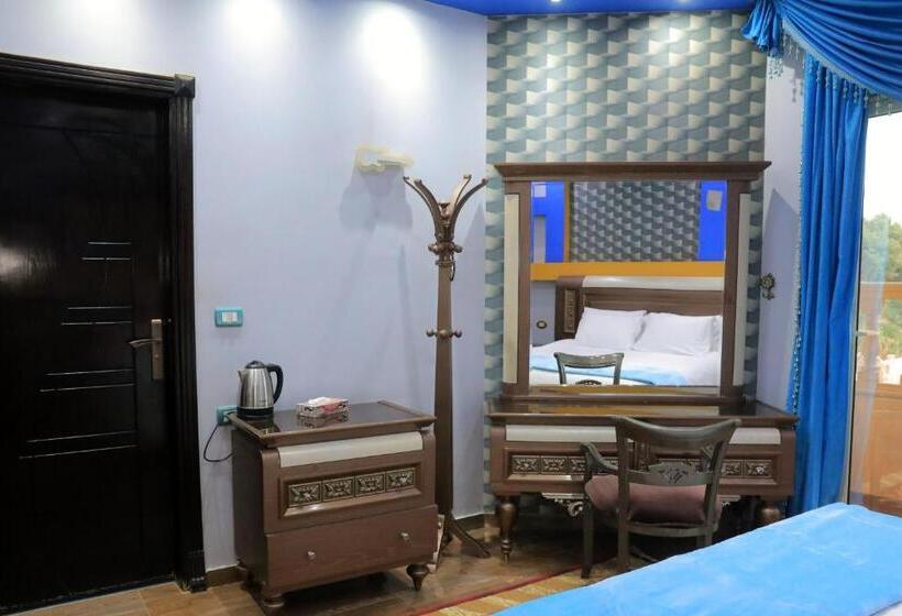 تختخواب و صبحانه Villa Scheherazade