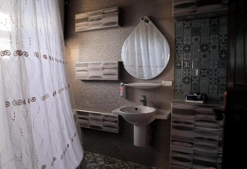 تختخواب و صبحانه Villa Scheherazade