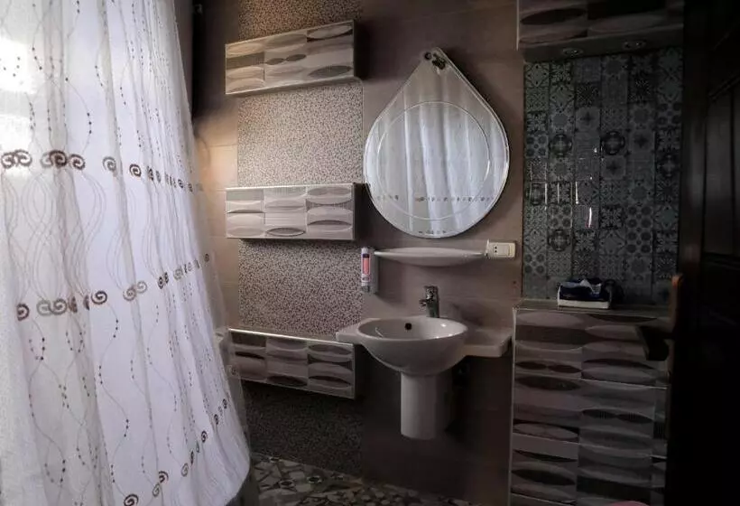 تختخواب و صبحانه Villa Scheherazade