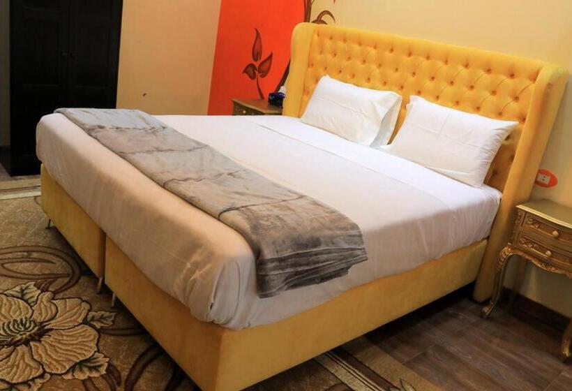 تختخواب و صبحانه Villa Scheherazade