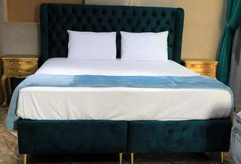 تختخواب و صبحانه Villa Scheherazade