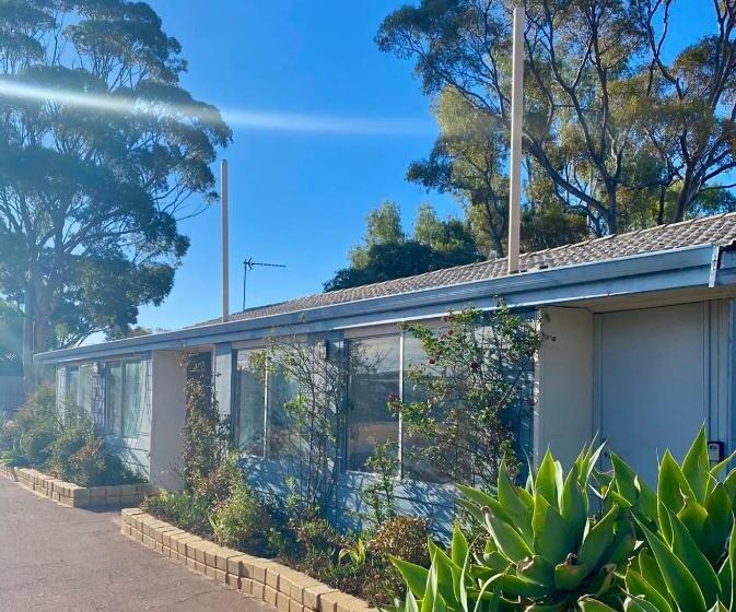 Bruce Rock Roadhouse And Motel