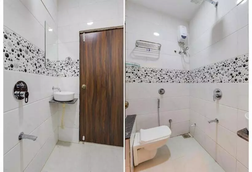 Collection O Hotel Rooms