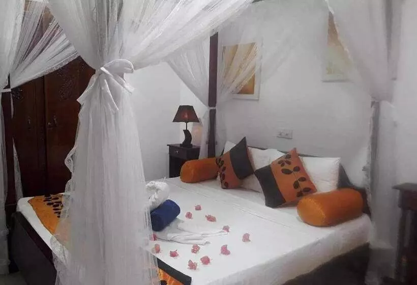 ホテル Aura Beach Villa