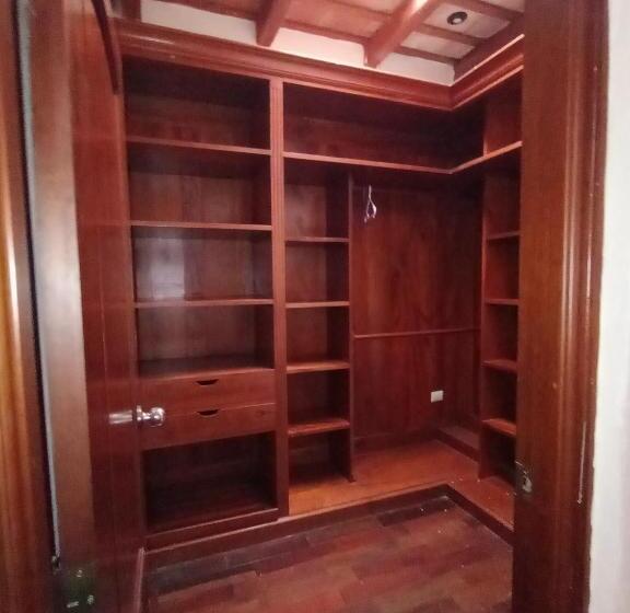 هتل City Of Dreams Antigua