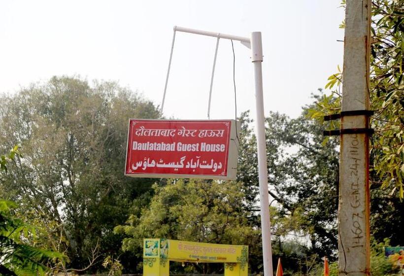 בית מלון כפרי Daulatabad Guest House