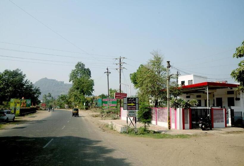 בית מלון כפרי Daulatabad Guest House