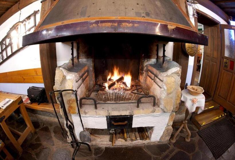 ホテル Europenzión Salaš