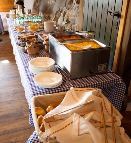 ホテル Europenzión Salaš