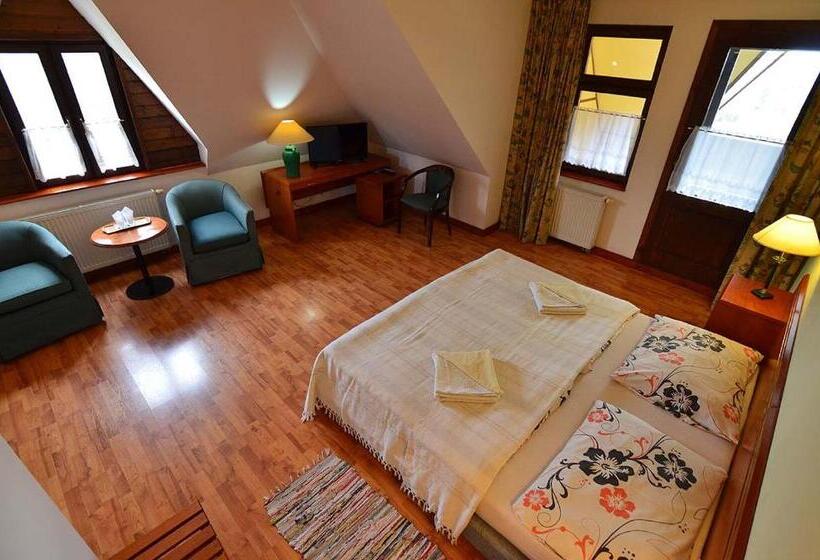 ホテル Europenzión Salaš