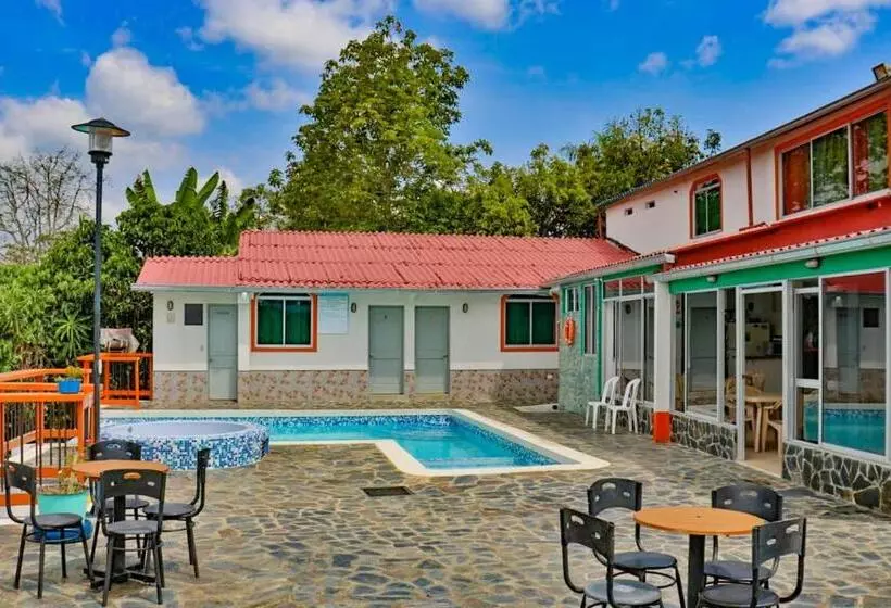 ホテル Finca El Turín