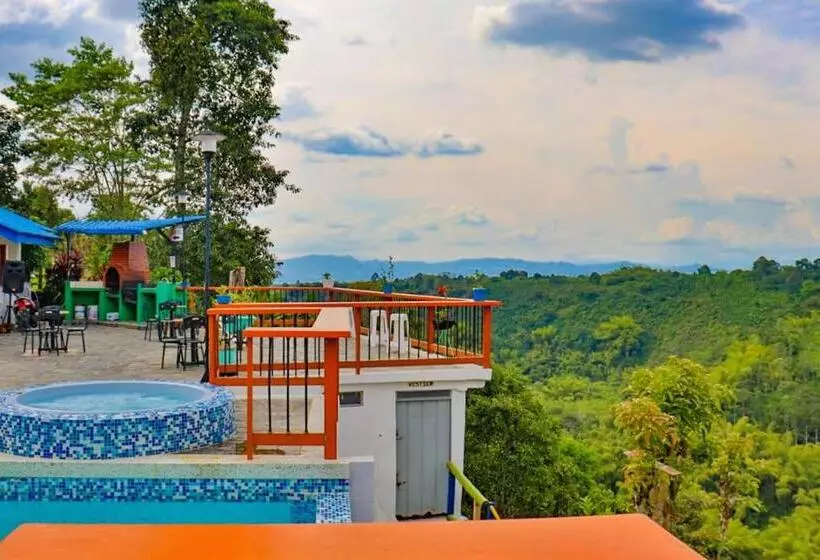 ホテル Finca El Turín