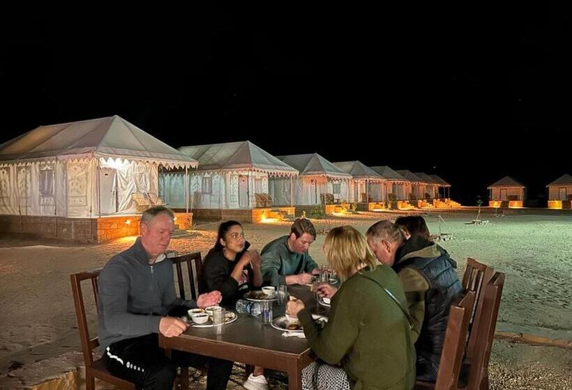 호텔 The Heritage Haveli Desert Camp