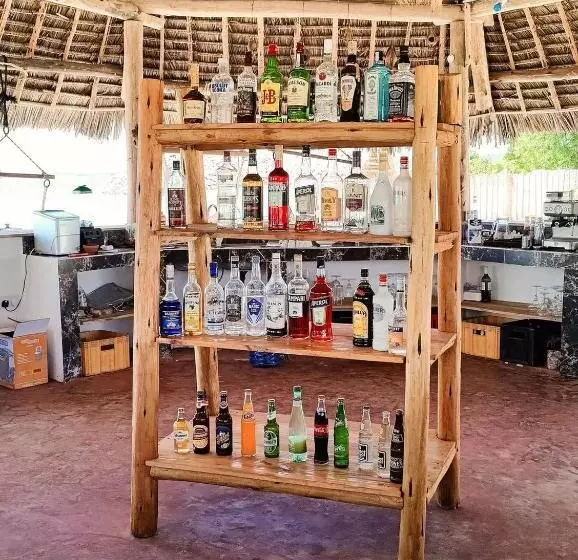 Hotelli Paradise City