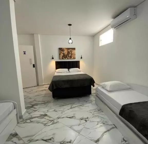 Hotelli Pousada Fast Sleep