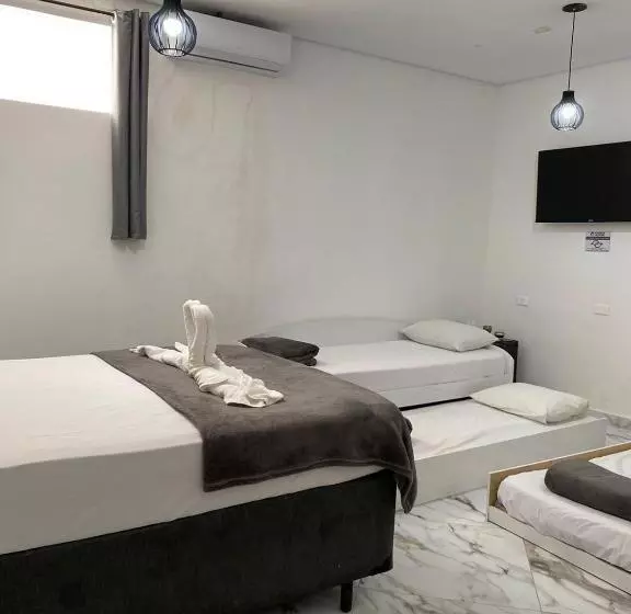 Hotelli Pousada Fast Sleep