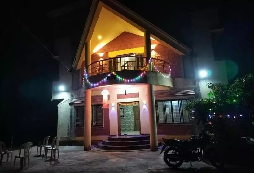 ホテル Shravi Farmhouse
