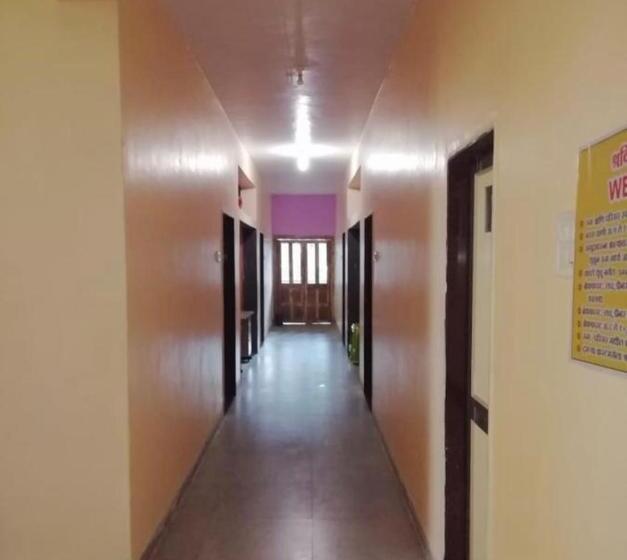 Hotel Shravi Farmhouse