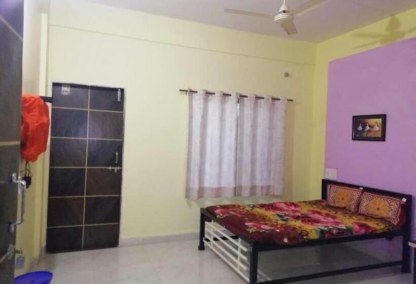 Hotel Shravi Farmhouse