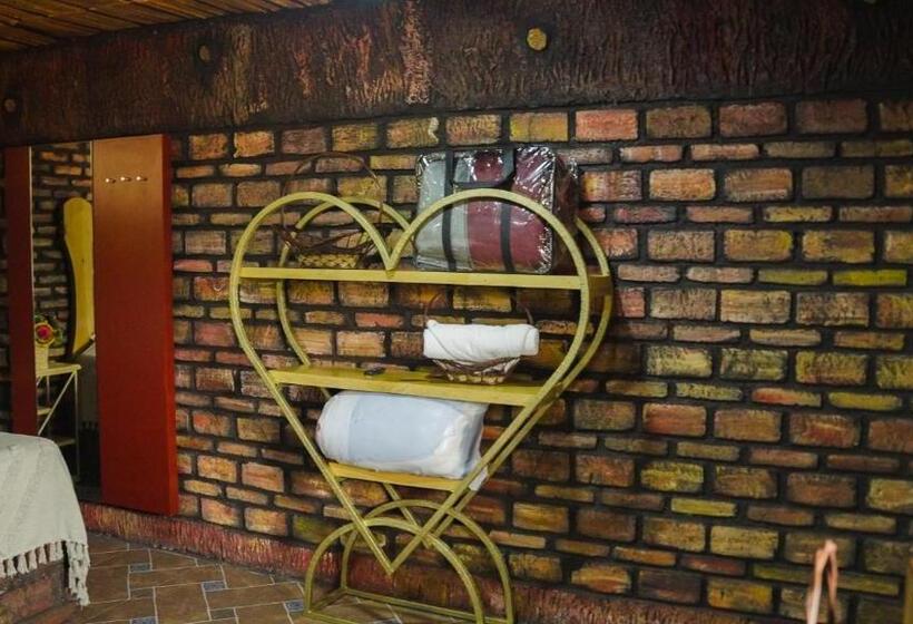 Отель & Spa Los Agaves