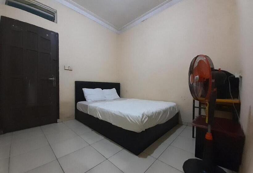 Отель Spot On 93428 Pinus Jaya Syariah