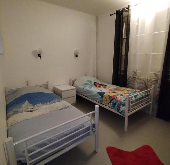 펜션 Chambre Privée Cousine Commune