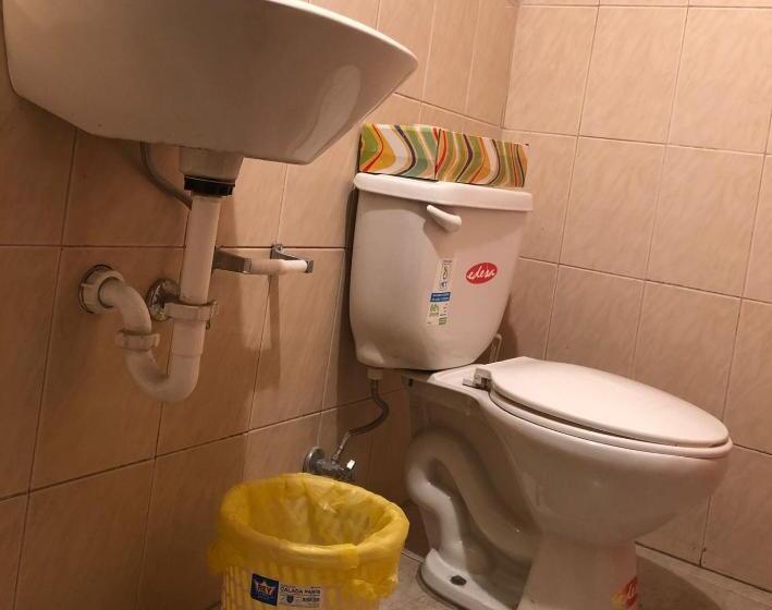 Pension Hospedaje Las Primicias Riobamba 105