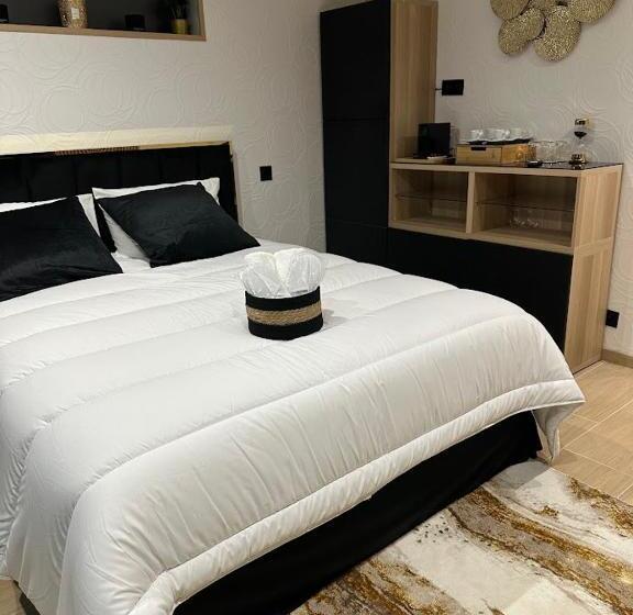 פנסיון Sweet And Spa