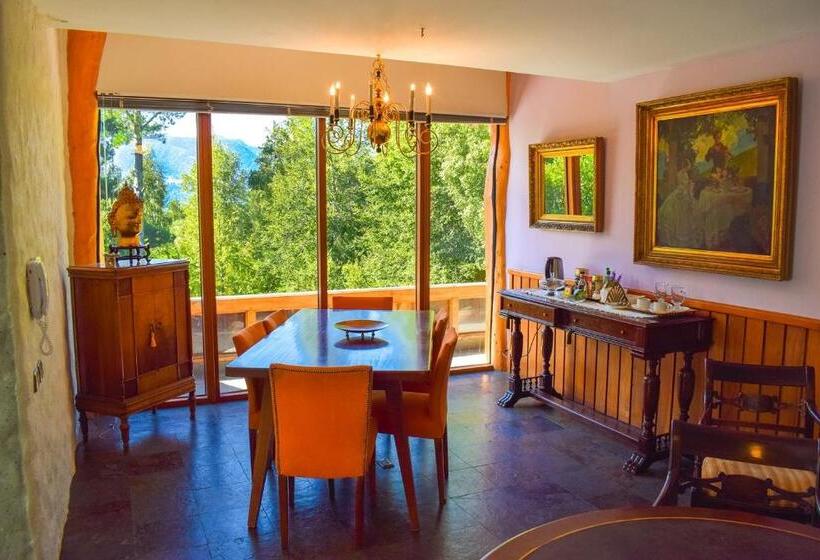 تختخواب و صبحانه Celestial Inn