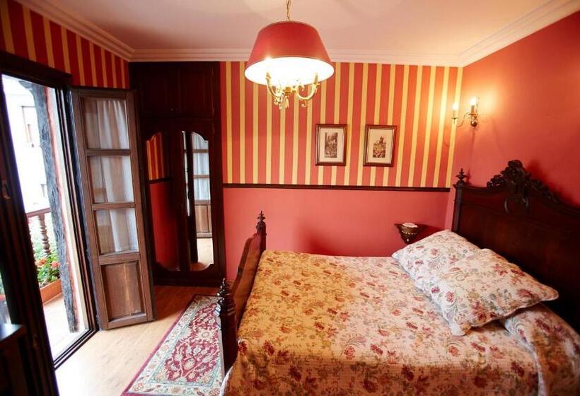 여관 Posada Rural Ochohermanas