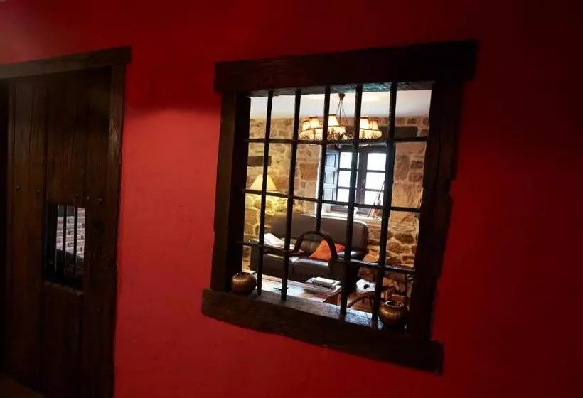 Hostelli Posada Rural Ochohermanas