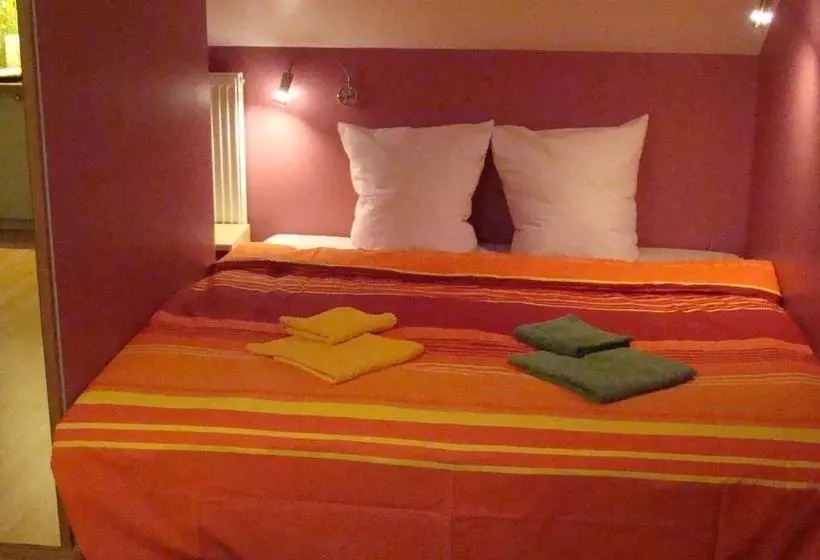 Hotelli Apartamenty Komfort