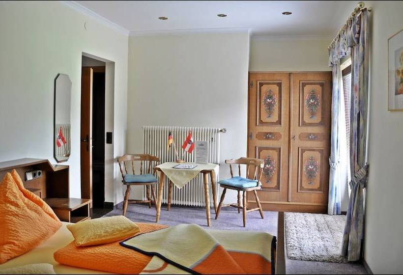 호텔 Enzianbrenner