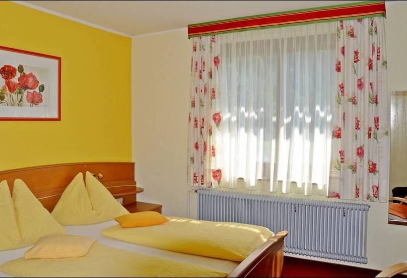 호텔 Enzianbrenner