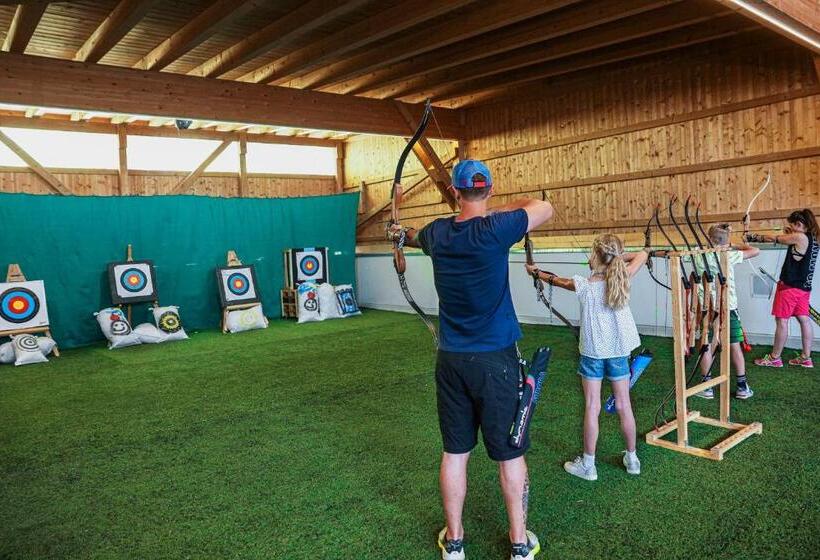 酒店 Familienresort Buchau