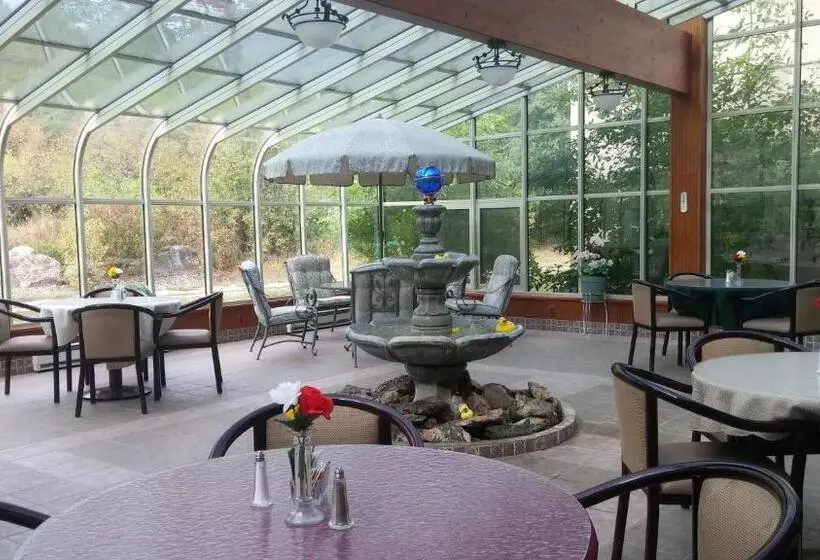 هتل Greenwood Village Inn & Suites