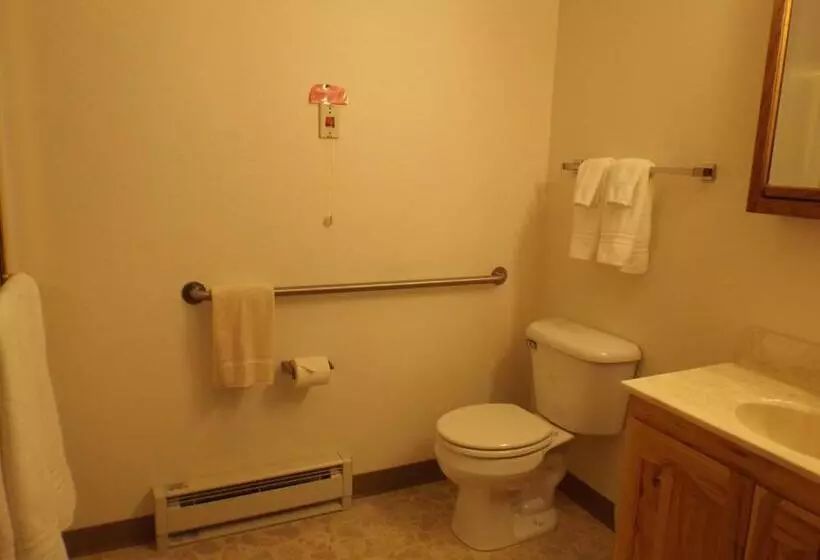 هتل Greenwood Village Inn & Suites